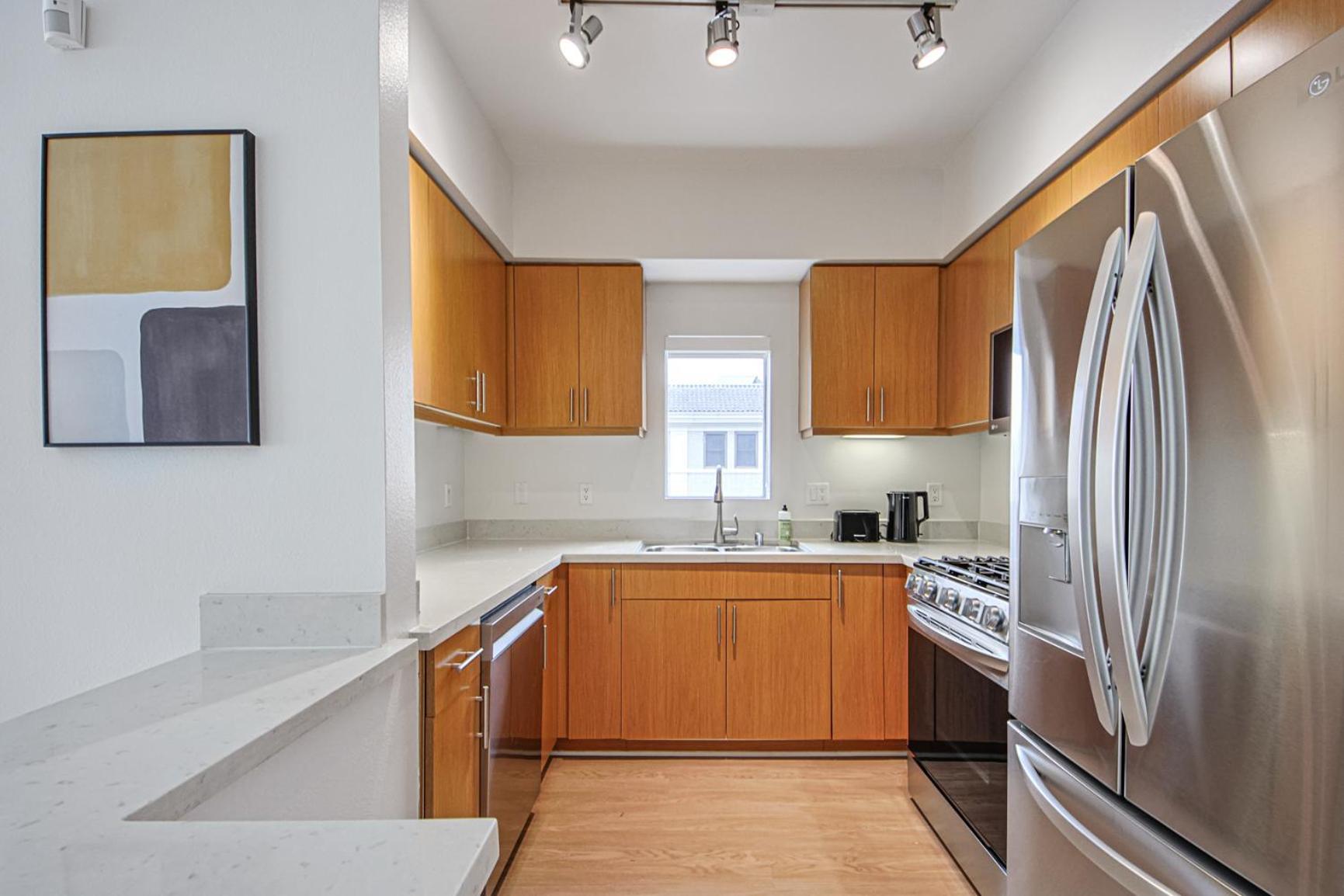 Beachside Getaway 2 Bed 2 Baths * Los Ángeles